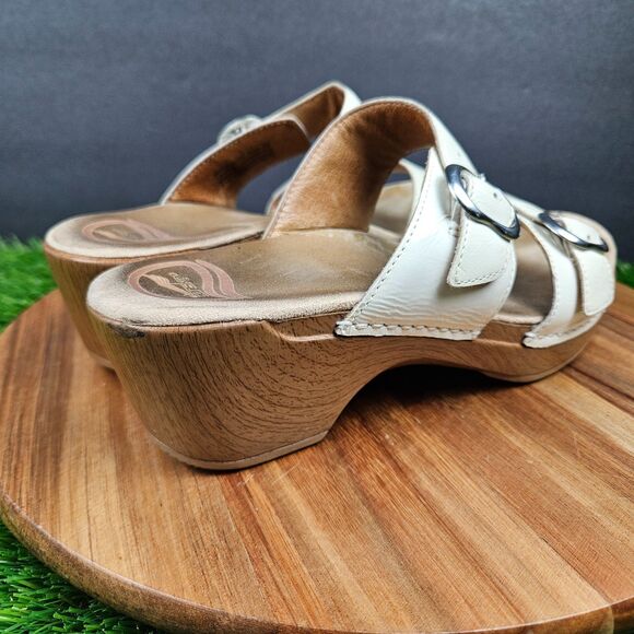 Dansko Sophie White Leather Sandals Double Strap Buckle Wedge Size 39 8.5-9 - Picture 2 of 11